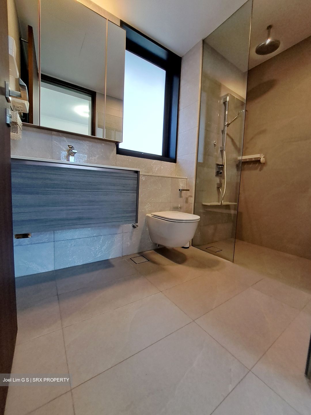 Royalgreen (D10), Condominium #437965771